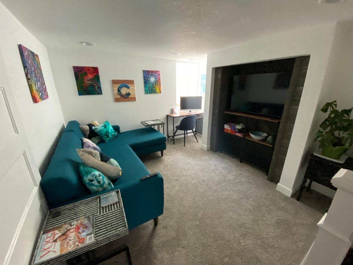 Artsy Platt Park Suite, Quick Mountain Access! Hébergement de vacances *